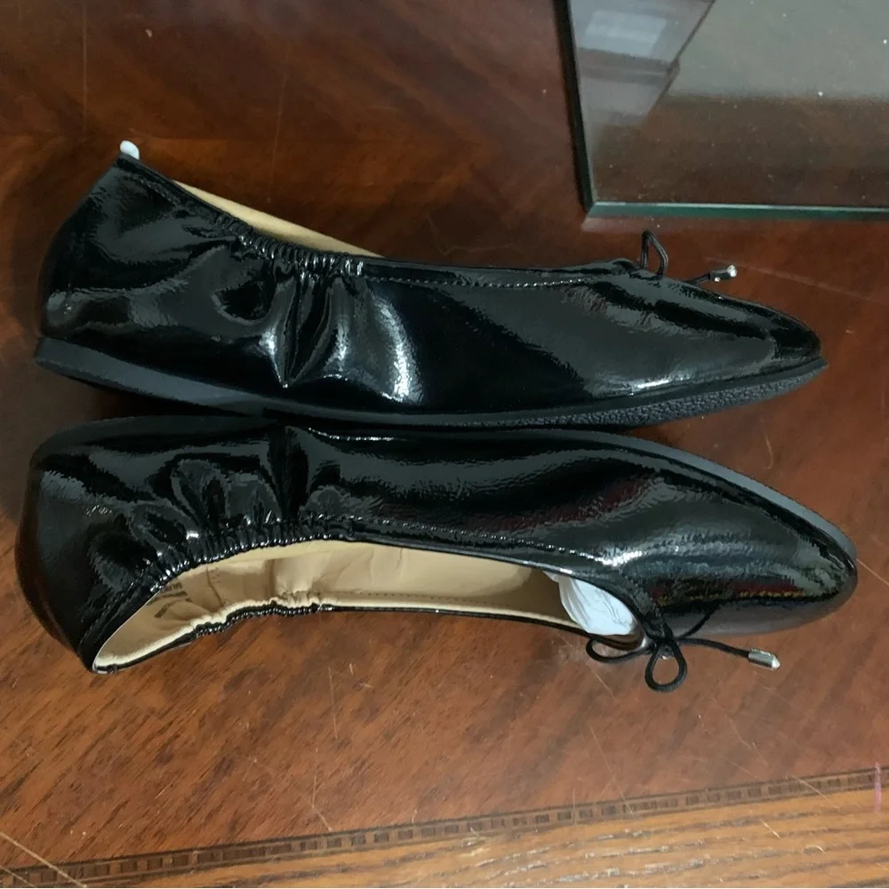 BNIB Girl’s INC Bella Patent Flats